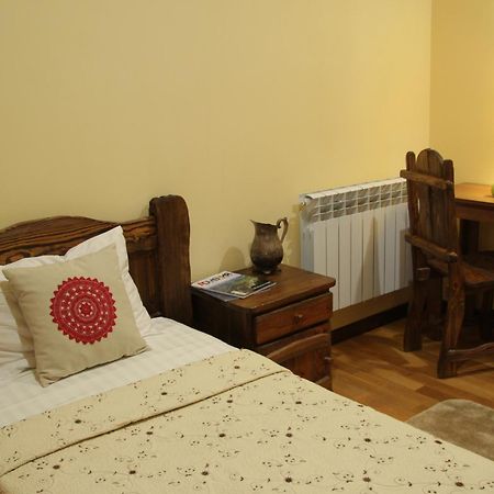 Silk Road Hotel Yerevan Exterior photo