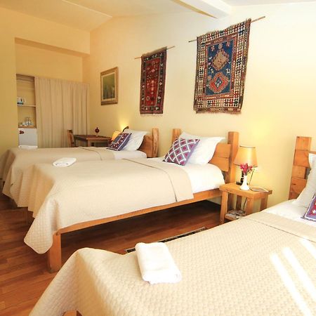 Silk Road Hotel Yerevan Exterior photo